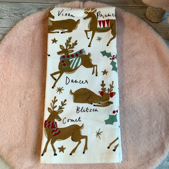Cupcakes and Cashmere 2Pk Santa's 8 Reindeer Kitchen Towels Only - Picture 3 of 3